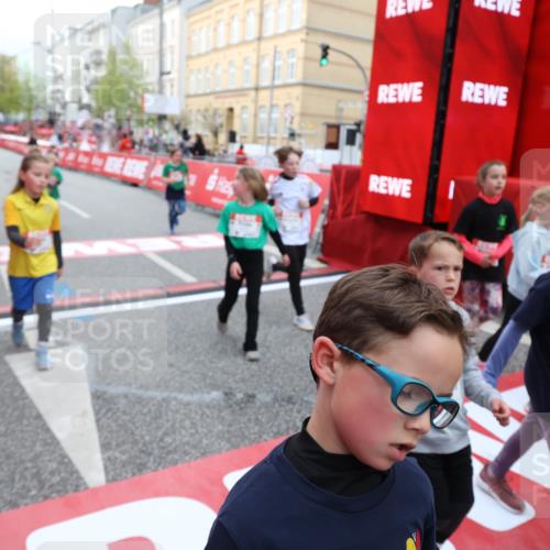 25.04.2026 - Das Zehntel Strokosch-Dieckow http://msf.ph/oto/9626168 25.04.2026 08:58:27 Ziel 1244, 1255, 1455, 1571, 1588, 1673, 1754, 1757, 1938, 1951, 1967, 1972, 2185, 2216, 2288, 2289, 2416, 2423, 2428, 2773, 2790, 2853, 3160, 3276, 3473, 3499, 3591, 3795, 3846, 3855, 3898 meine-sportfotos.de