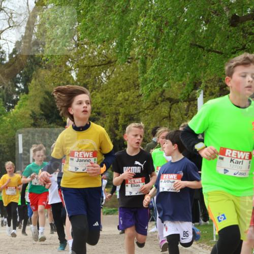 25.04.2026 - Das Zehntel Zöllner http://msf.ph/oto/9626218 25.04.2026 11:40:49 Laufen 10710, 10223, 10313, 85, 12709 meine-sportfotos.de