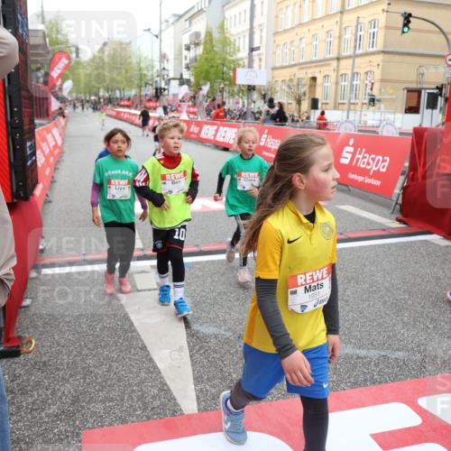 25.04.2026 - Das Zehntel Strokosch-Dieckow http://msf.ph/oto/9626234 25.04.2026 08:58:29 Ziel 1455, 1571, 1588, 1673, 1754, 1938, 1951, 1967, 1972, 2185, 2216, 2288, 2289, 2416, 2423, 2428, 2773, 2790, 2853, 3160, 3276, 3795, 3846, 3898, 4029 meine-sportfotos.de