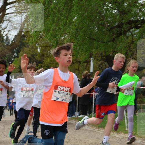 25.04.2026 - Das Zehntel Zöllner http://msf.ph/oto/9626294 25.04.2026 11:40:51 Laufen 11449, 12955 meine-sportfotos.de
