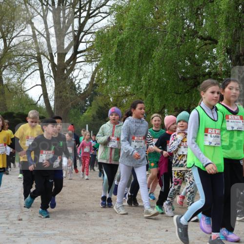25.04.2026 - Das Zehntel Zöllner http://msf.ph/oto/9626326 25.04.2026 07:45:43 Laufen 3321 meine-sportfotos.de