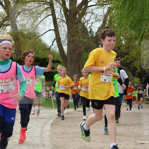 25.04.2026 - Das Zehntel Zöllner http://msf.ph/oto/9626327 25.04.2026 11:40:52 Laufen 11592, 16, 11839, 11422 meine-sportfotos.de