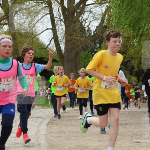 25.04.2026 - Das Zehntel Zöllner http://msf.ph/oto/9626333 25.04.2026 11:40:52 Laufen 11592, 118, 11422, 16 meine-sportfotos.de