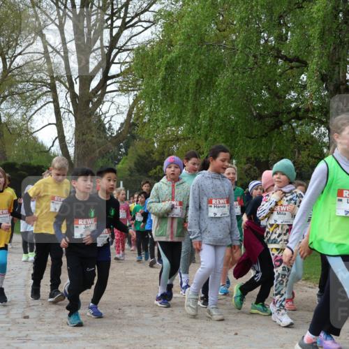 25.04.2026 - Das Zehntel Zöllner http://msf.ph/oto/9626343 25.04.2026 07:45:43 Laufen 3321 meine-sportfotos.de
