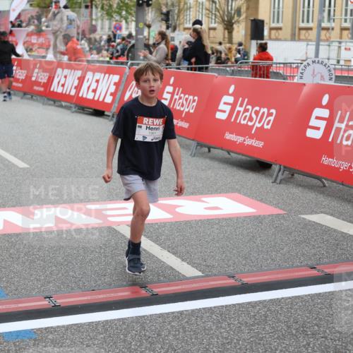 25.04.2026 - Das Zehntel Strokosch-Dieckow http://msf.ph/oto/9626369 25.04.2026 08:58:32 Ziel 1455, 1754, 1961, 2288, 2289, 2423, 2428, 2566, 2853, 3160, 3846, 4029 meine-sportfotos.de