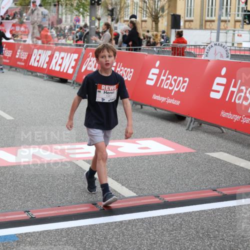25.04.2026 - Das Zehntel Strokosch-Dieckow http://msf.ph/oto/9626385 25.04.2026 08:58:33 Ziel 1754, 1961, 2288, 2289, 2423, 2428, 2566, 3160, 3342, 3846, 4029 meine-sportfotos.de