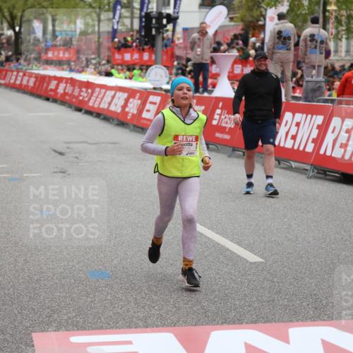 25.04.2026 - Das Zehntel Strokosch-Dieckow http://msf.ph/oto/9626409 25.04.2026 08:58:37 Ziel 1578, 1819, 1953, 1961, 1990, 2280, 2566, 3001, 3034, 3179, 3342, 3344, 3466 meine-sportfotos.de