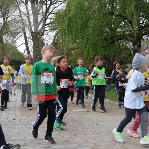 25.04.2026 - Das Zehntel Zöllner http://msf.ph/oto/9626431 25.04.2026 07:45:48 Laufen 2610, 3747 meine-sportfotos.de