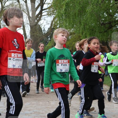 25.04.2026 - Das Zehntel Zöllner http://msf.ph/oto/9626441 25.04.2026 07:45:48 Laufen 08, 11, 2610, 3747 meine-sportfotos.de