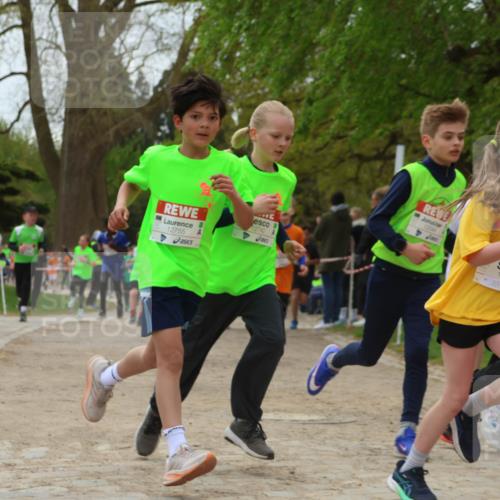25.04.2026 - Das Zehntel Zöllner http://msf.ph/oto/9626447 25.04.2026 11:40:55 Laufen 12742, 12755, 12044, 11773 meine-sportfotos.de