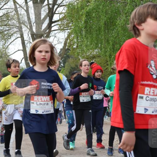 25.04.2026 - Das Zehntel Zöllner http://msf.ph/oto/9626462 25.04.2026 07:45:49 Laufen 1824, 1732, 30, 2610 meine-sportfotos.de