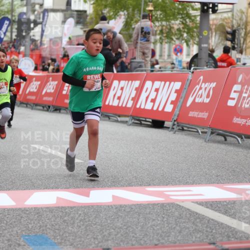 25.04.2026 - Das Zehntel Strokosch-Dieckow http://msf.ph/oto/9626513 25.04.2026 09:00:23 Ziel 1039, 1051, 1067, 1083, 1278, 1283, 1291, 1332, 1334, 1382, 1586, 1596, 1612, 2383, 2437, 2635, 2982, 3092, 3098, 3191, 3207, 3343, 3391, 3476, 3571, 3927, 3937 meine-sportfotos.de