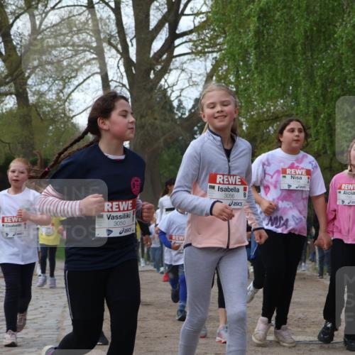 25.04.2026 - Das Zehntel Zöllner http://msf.ph/oto/9626528 25.04.2026 07:45:51 Laufen 3513, 3050, 3056, 1785 meine-sportfotos.de