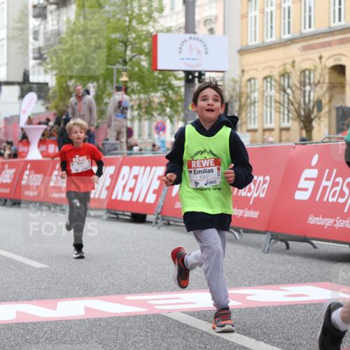 25.04.2026 - Das Zehntel Strokosch-Dieckow http://msf.ph/oto/9626530 25.04.2026 09:00:25 Ziel 1051, 1067, 1083, 1278, 1283, 1291, 1332, 1334, 1382, 1612, 2383, 2437, 2585, 2592, 2635, 2982, 3092, 3098, 3191, 3343, 3391, 3571, 3927, 3937 meine-sportfotos.de
