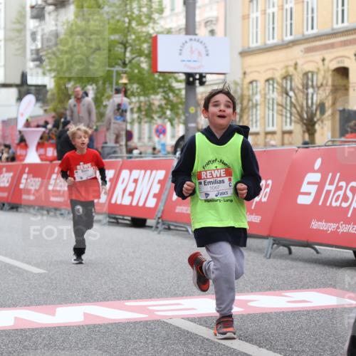 25.04.2026 - Das Zehntel Strokosch-Dieckow http://msf.ph/oto/9626536 25.04.2026 09:00:25 Ziel 1051, 1067, 1083, 1278, 1283, 1291, 1332, 1334, 1382, 1612, 2383, 2437, 2585, 2592, 2635, 2982, 3092, 3098, 3191, 3343, 3391, 3571, 3927, 3937 meine-sportfotos.de