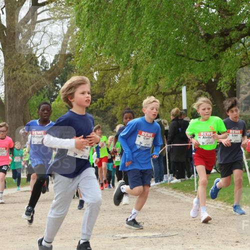 25.04.2026 - Das Zehntel Zöllner http://msf.ph/oto/9626563 25.04.2026 11:40:59 Laufen 10, 10185, 10579 meine-sportfotos.de