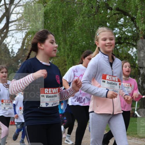 25.04.2026 - Das Zehntel Zöllner http://msf.ph/oto/9626566 25.04.2026 07:45:52 Laufen 3050, 3056 meine-sportfotos.de