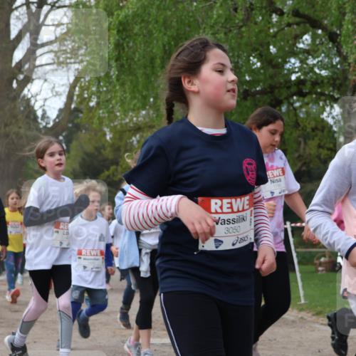 25.04.2026 - Das Zehntel Zöllner http://msf.ph/oto/9626573 25.04.2026 07:45:52 Laufen 3513, 3050, 1785, 3056 meine-sportfotos.de