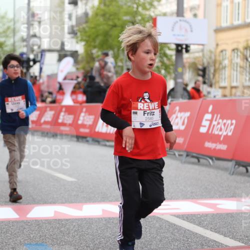 25.04.2026 - Das Zehntel Strokosch-Dieckow http://msf.ph/oto/9626583 25.04.2026 09:00:28 Ziel 1051, 1067, 1083, 1283, 1291, 1458, 1463, 1595, 2059, 2383, 2585, 2592, 3343, 3571, 3937, 3989 meine-sportfotos.de