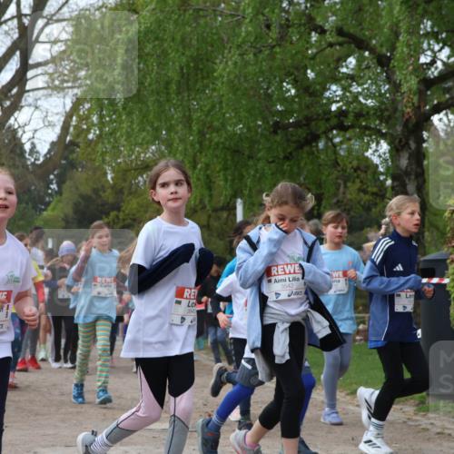 25.04.2026 - Das Zehntel Zöllner http://msf.ph/oto/9626607 25.04.2026 07:45:53 Laufen 3513, 3542, 3543, 1785 meine-sportfotos.de