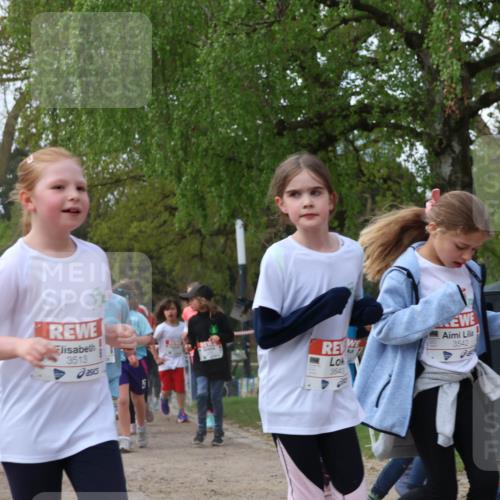 25.04.2026 - Das Zehntel Zöllner http://msf.ph/oto/9626621 25.04.2026 07:45:54 Laufen 3513, 3543, 3542 meine-sportfotos.de