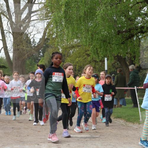 25.04.2026 - Das Zehntel Zöllner http://msf.ph/oto/9626649 25.04.2026 07:45:55 Laufen 2719, 2626, 2003, 2709, 3794 meine-sportfotos.de