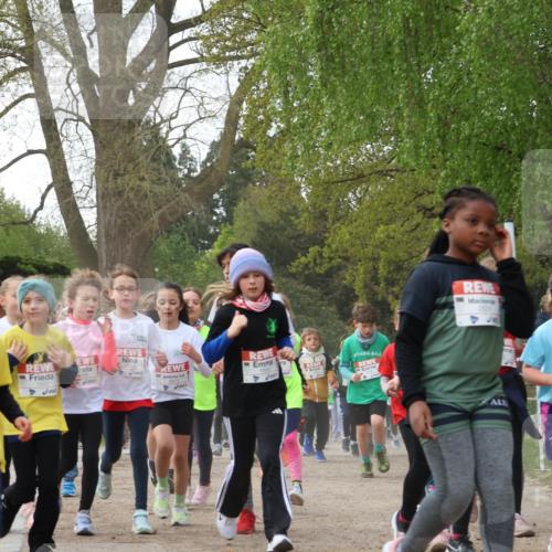 25.04.2026 - Das Zehntel Zöllner http://msf.ph/oto/9626674 25.04.2026 07:45:56 Laufen 2719 meine-sportfotos.de