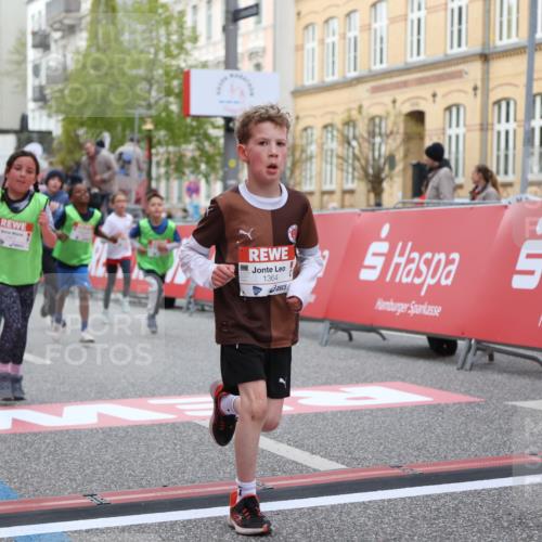 25.04.2026 - Das Zehntel Strokosch-Dieckow http://msf.ph/oto/9626694 25.04.2026 09:00:33 Ziel 1100, 1344, 1364, 1385, 1401, 1458, 1463, 1464, 1595, 1664, 2059, 2376, 2585, 2592, 2709, 3124, 3125, 3272, 3282, 3857, 3989 meine-sportfotos.de