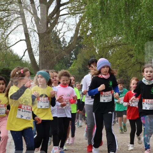 25.04.2026 - Das Zehntel Zöllner http://msf.ph/oto/9626704 25.04.2026 07:45:56 Laufen 3024, 1559, 2719, 1553, 1680, 44444, 2587, 1675, 1011 meine-sportfotos.de