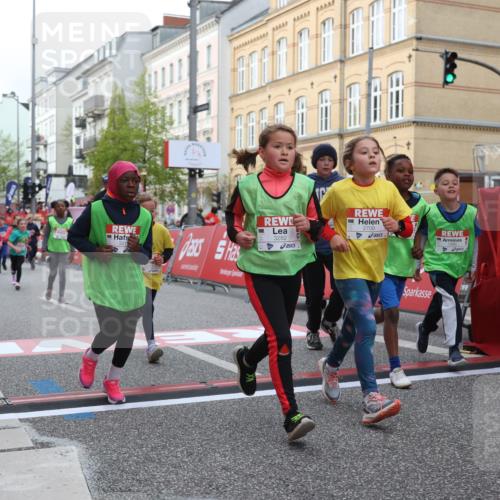 25.04.2026 - Das Zehntel Strokosch-Dieckow http://msf.ph/oto/9626750 25.04.2026 09:00:35 Ziel 1100, 1344, 1364, 1385, 1395, 1401, 1463, 1464, 1595, 1664, 2059, 2200, 2376, 2709, 2719, 3124, 3125, 3272, 3282, 3470, 3493, 3857, 3989 meine-sportfotos.de