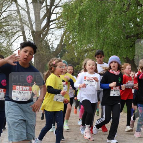 25.04.2026 - Das Zehntel Zöllner http://msf.ph/oto/9626762 25.04.2026 07:45:57 Laufen 20, 2997, 3024, 2719, 3476, 1680 meine-sportfotos.de