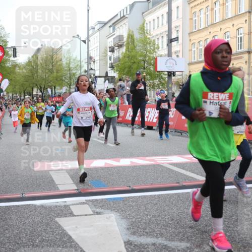 25.04.2026 - Das Zehntel Strokosch-Dieckow http://msf.ph/oto/9626766 25.04.2026 09:00:36 Ziel 1100, 1344, 1364, 1385, 1395, 1401, 1464, 1664, 2200, 2376, 2709, 2719, 3124, 3125, 3272, 3282, 3470, 3493, 3857 meine-sportfotos.de