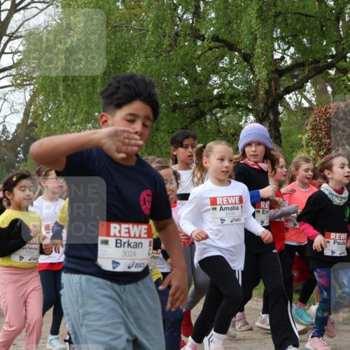 25.04.2026 - Das Zehntel Zöllner http://msf.ph/oto/9626789 25.04.2026 07:45:58 Laufen 2997, 1559, 3024, 27, 3476, 1675, 1686 meine-sportfotos.de