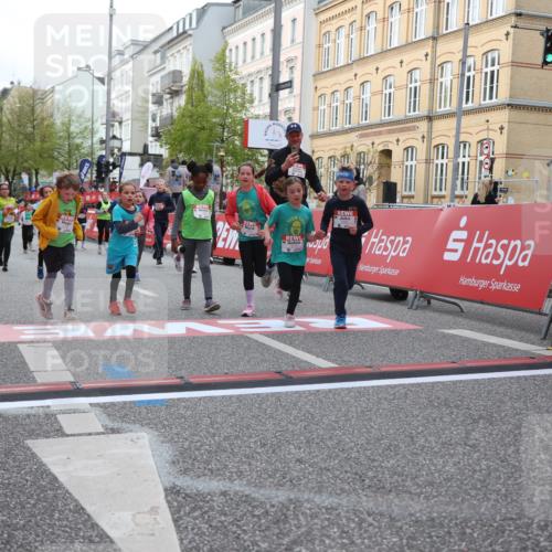 25.04.2026 - Das Zehntel Strokosch-Dieckow http://msf.ph/oto/9626796 25.04.2026 09:00:38 Ziel 1100, 1344, 1364, 1385, 1395, 1464, 1664, 2015, 2200, 2376, 2709, 2719, 3124, 3125, 3272, 3282, 3470, 3493, 3857, 3899, 3945 meine-sportfotos.de