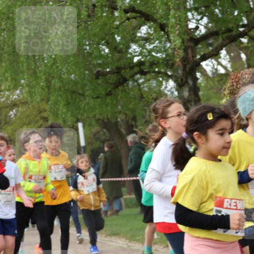 25.04.2026 - Das Zehntel Zöllner http://msf.ph/oto/9626830 25.04.2026 07:45:59 Laufen 2592, 1553 meine-sportfotos.de