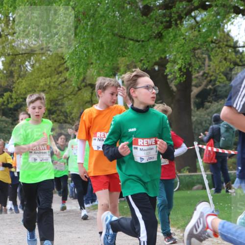 25.04.2026 - Das Zehntel Zöllner http://msf.ph/oto/9626832 25.04.2026 11:41:05 Laufen 10602, 12741, 13026, 10646 meine-sportfotos.de