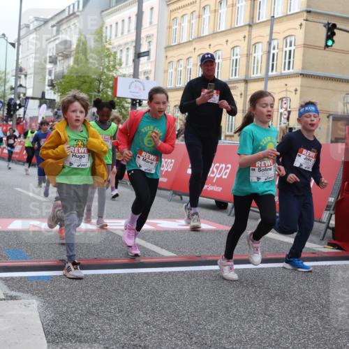 25.04.2026 - Das Zehntel Strokosch-Dieckow http://msf.ph/oto/9626833 25.04.2026 09:00:39 Ziel 1157, 1344, 1385, 1395, 1464, 1664, 1779, 2015, 2200, 2709, 2719, 3124, 3125, 3272, 3282, 3377, 3387, 3414, 3470, 3493, 3857, 3899, 3945 meine-sportfotos.de