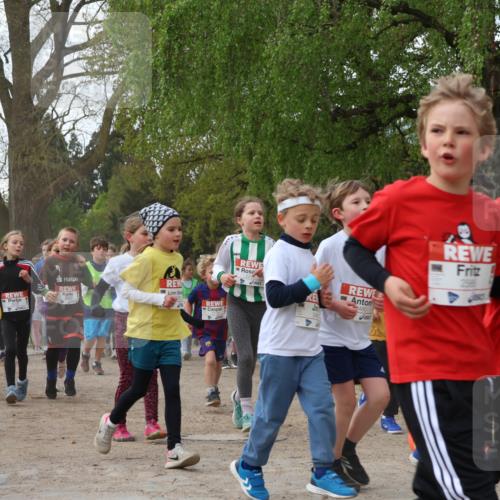25.04.2026 - Das Zehntel Zöllner http://msf.ph/oto/9626849 25.04.2026 07:46:00 Laufen 1528, 2586, 480 meine-sportfotos.de