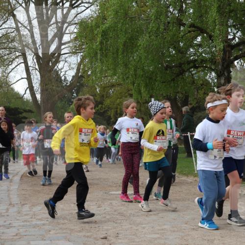 25.04.2026 - Das Zehntel Zöllner http://msf.ph/oto/9626860 25.04.2026 07:46:01 Laufen 1751, 1528 meine-sportfotos.de