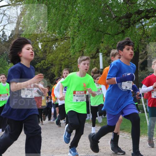 25.04.2026 - Das Zehntel Zöllner http://msf.ph/oto/9626876 25.04.2026 11:41:06 Laufen 3, 1019, 12741, 10607, 50, 10252 meine-sportfotos.de
