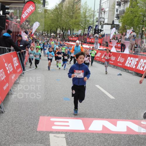 25.04.2026 - Das Zehntel Strokosch-Dieckow http://msf.ph/oto/9626884 25.04.2026 10:59:03 Ziel 5206, 5616, 5643, 6348, 6378, 6574, 6609, 6662, 6678, 6681, 6837, 6897, 7516, 7680, 7736, 7755, 7915 meine-sportfotos.de