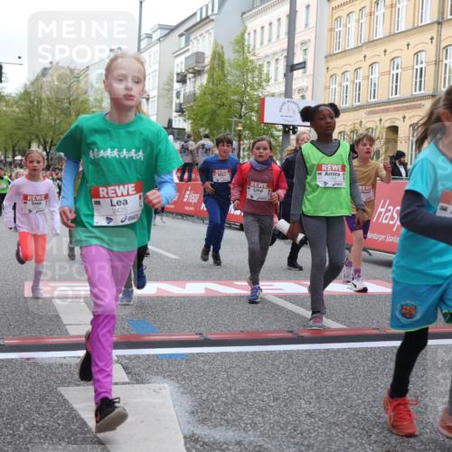 25.04.2026 - Das Zehntel Strokosch-Dieckow http://msf.ph/oto/9626886 25.04.2026 09:00:41 Ziel 1157, 1344, 1385, 1395, 1720, 1779, 2015, 2023, 2200, 2460, 2709, 2719, 3272, 3282, 3377, 3387, 3414, 3470, 3493, 3723, 3827, 3857, 3899, 3945, 4005 meine-sportfotos.de