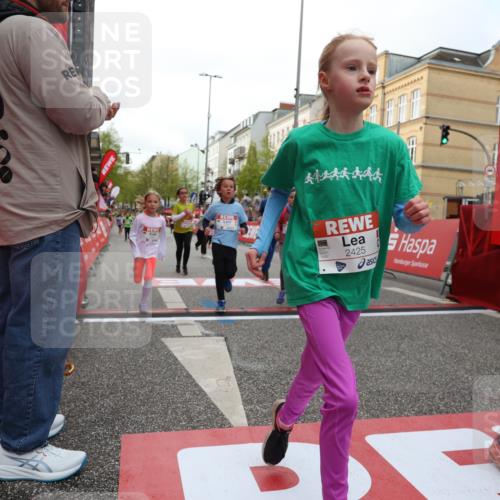 25.04.2026 - Das Zehntel Strokosch-Dieckow http://msf.ph/oto/9626893 25.04.2026 09:00:41 Ziel 1157, 1344, 1385, 1395, 1720, 1779, 2015, 2023, 2200, 2460, 2709, 2719, 3272, 3282, 3377, 3387, 3414, 3470, 3493, 3723, 3827, 3857, 3899, 3945, 4005 meine-sportfotos.de