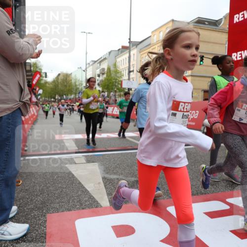 25.04.2026 - Das Zehntel Strokosch-Dieckow http://msf.ph/oto/9626927 25.04.2026 09:00:43 Ziel 1143, 1157, 1395, 1720, 1779, 2015, 2023, 2192, 2425, 2458, 2460, 3377, 3387, 3414, 3436, 3723, 3827, 3899, 3945, 4005 meine-sportfotos.de