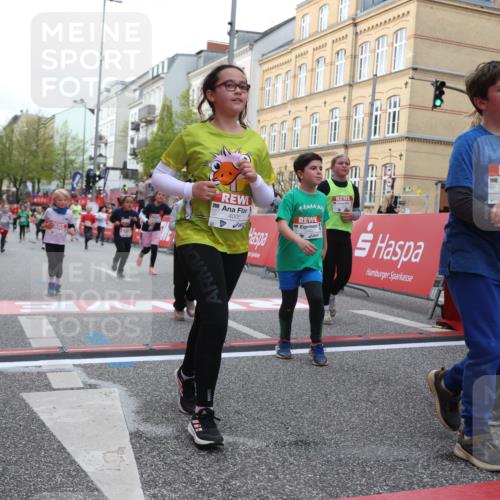 25.04.2026 - Das Zehntel Strokosch-Dieckow http://msf.ph/oto/9626961 25.04.2026 09:00:44 Ziel 1143, 1157, 1720, 1779, 1971, 2015, 2023, 2192, 2425, 2458, 2460, 3079, 3377, 3387, 3414, 3436, 3723, 3827, 3899, 3945, 4005 meine-sportfotos.de