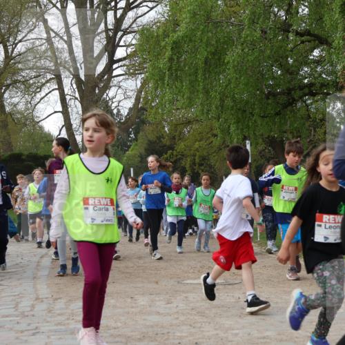 25.04.2026 - Das Zehntel Zöllner http://msf.ph/oto/9626997 25.04.2026 07:46:03 Laufen 3165, 1664 meine-sportfotos.de