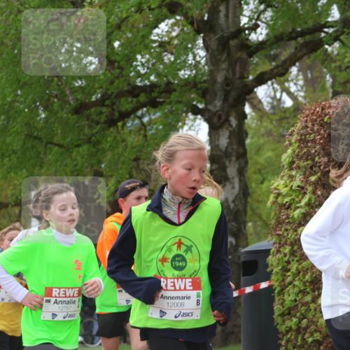 25.04.2026 - Das Zehntel Zöllner http://msf.ph/oto/9627002 25.04.2026 11:41:08 Laufen 12757, 1949, 12008, 10876 meine-sportfotos.de