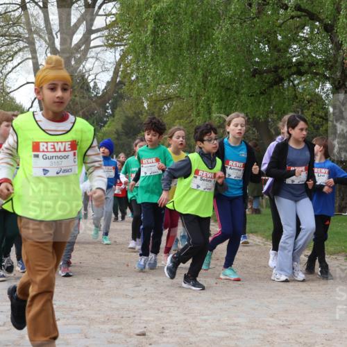 25.04.2026 - Das Zehntel Zöllner http://msf.ph/oto/9627043 25.04.2026 07:46:10 Laufen 3157 meine-sportfotos.de