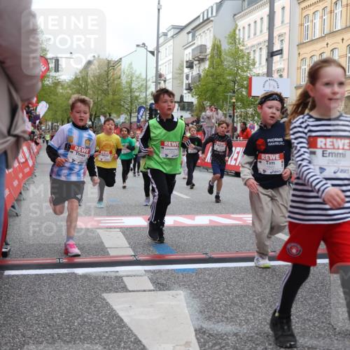 25.04.2026 - Das Zehntel Strokosch-Dieckow http://msf.ph/oto/9627048 25.04.2026 09:00:48 Ziel 1119, 1143, 1355, 1720, 1843, 1918, 1971, 2023, 2192, 2226, 2425, 2458, 2460, 2694, 2698, 2840, 3079, 3085, 3296, 3436, 3723, 3744, 3766, 3827, 4005 meine-sportfotos.de