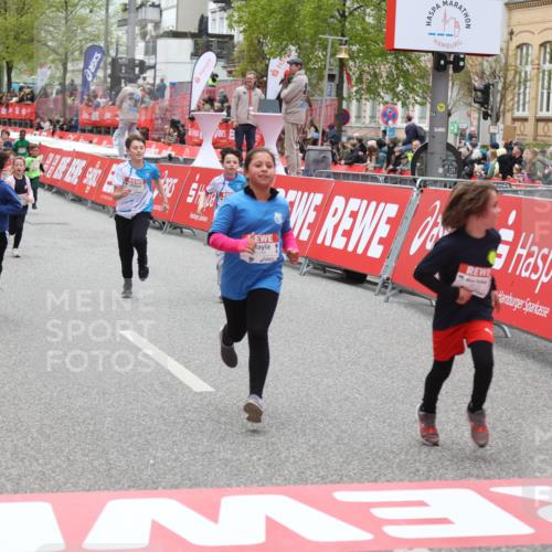 25.04.2026 - Das Zehntel Strokosch-Dieckow http://msf.ph/oto/9627069 25.04.2026 10:59:01 Ziel 5032, 5206, 5377, 5608, 5616, 5643, 5810, 6348, 6378, 6574, 6609, 6662, 6678, 6837, 6893, 6897, 7680, 7736, 7755, 7915 meine-sportfotos.de